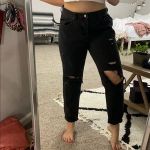 Back H&M boyfriend jeans